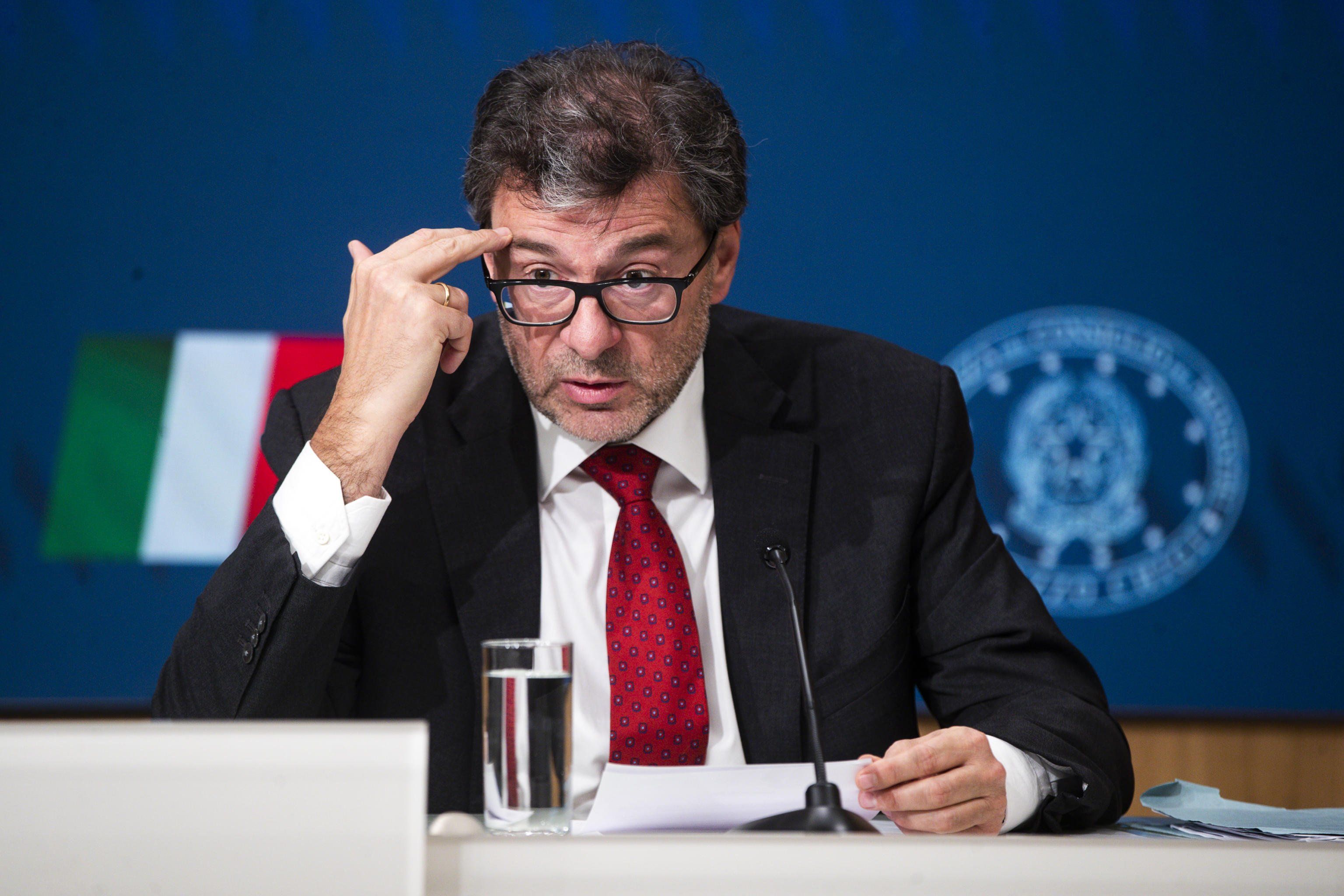 Il governo si prepara a una  manovrina