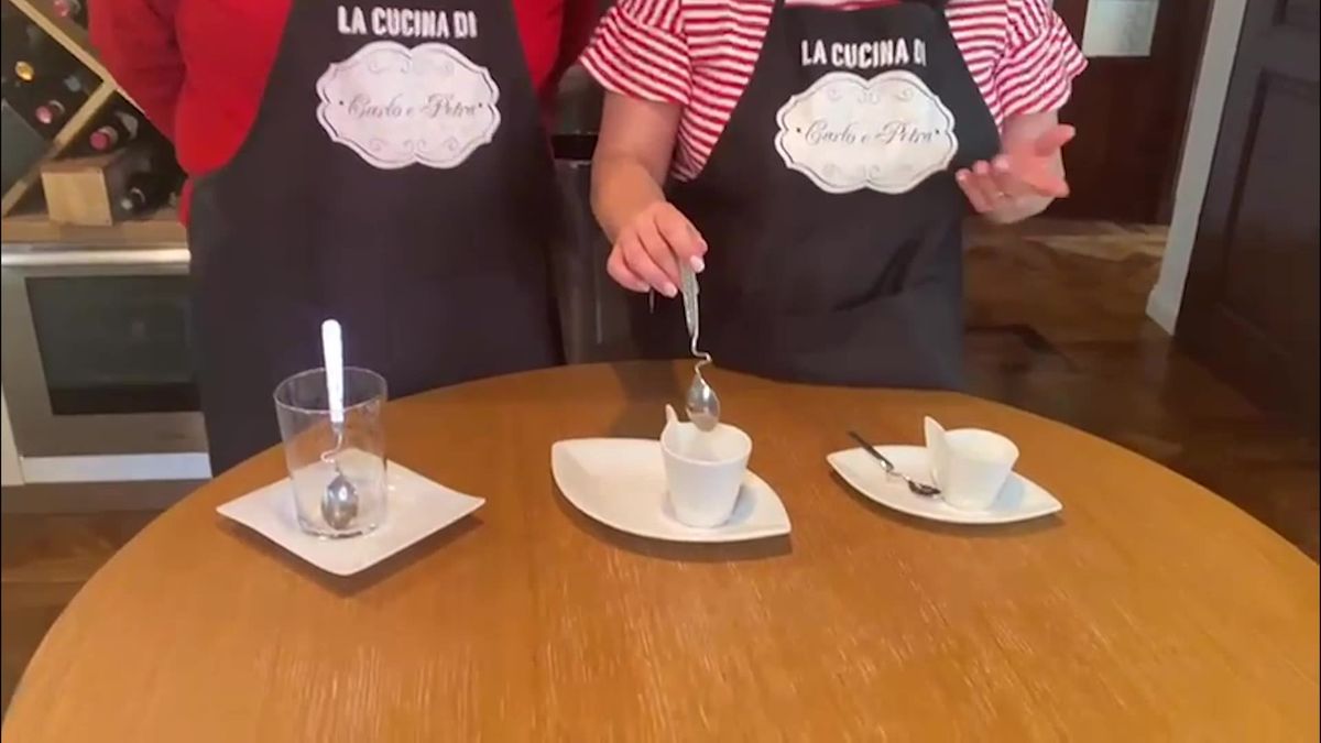 Le pillole di galateo di Petra e Carlo: il cucchiaino