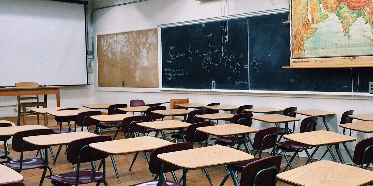 NextImg:Middle school teacher uses Nazi salute, says to 'Heil Hitler,' but district claims she did not 'intend to cause harm'