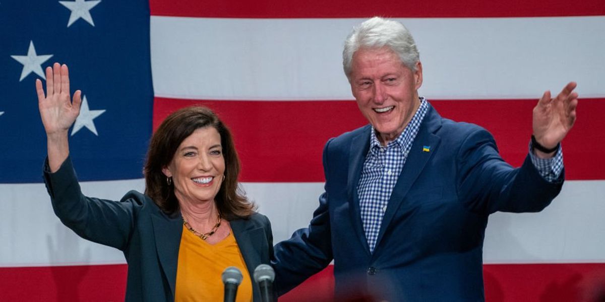NextImg:Bill Clinton says New York City's 'right-to-shelter' law needs to change due to overwhelming migrant crisis: 'It's broken'
