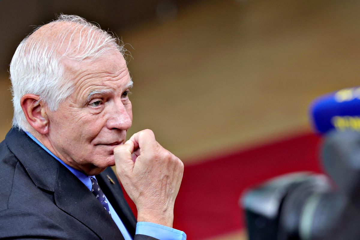 L’Ue continua a tenere a secco Tunisi