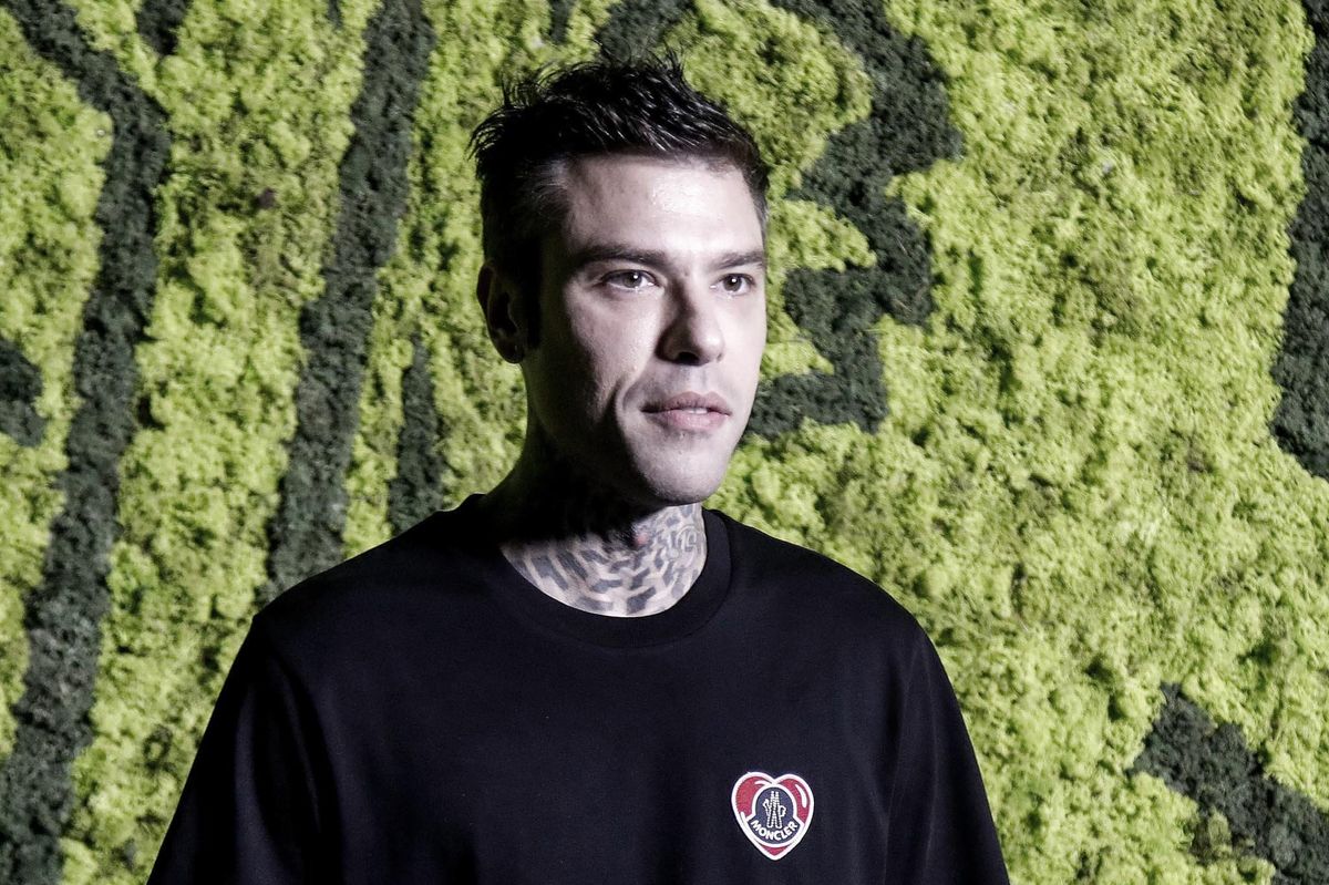 La censura su Fedez a «Belve» c’è stata. Ma arriva da Coletta e non dai meloniani