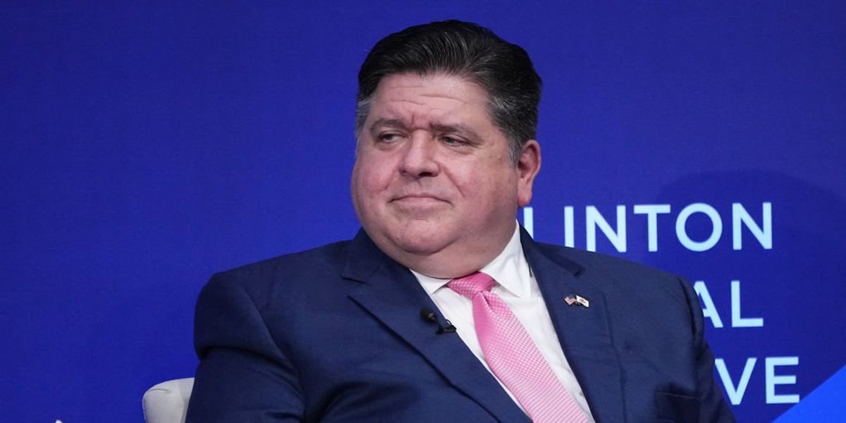 NextImg:Illinois Gov. JB Pritzker presses Biden for federal assistance amid 'humanitarian crisis' caused by migrant influx