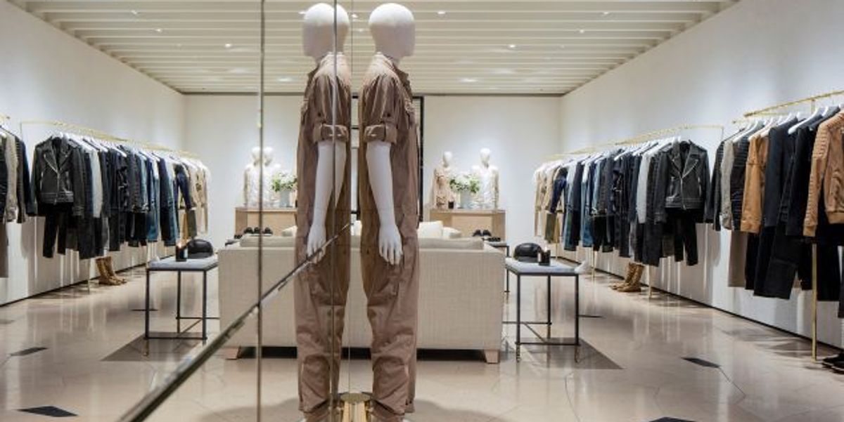 taktik dusin Wreck Balmain Has Officially Opened Its NYC Flagship Store - PAPER