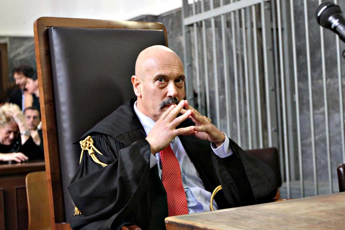 «Eni deve uscire male dal processo. De Pasquale non può fare figuracce»