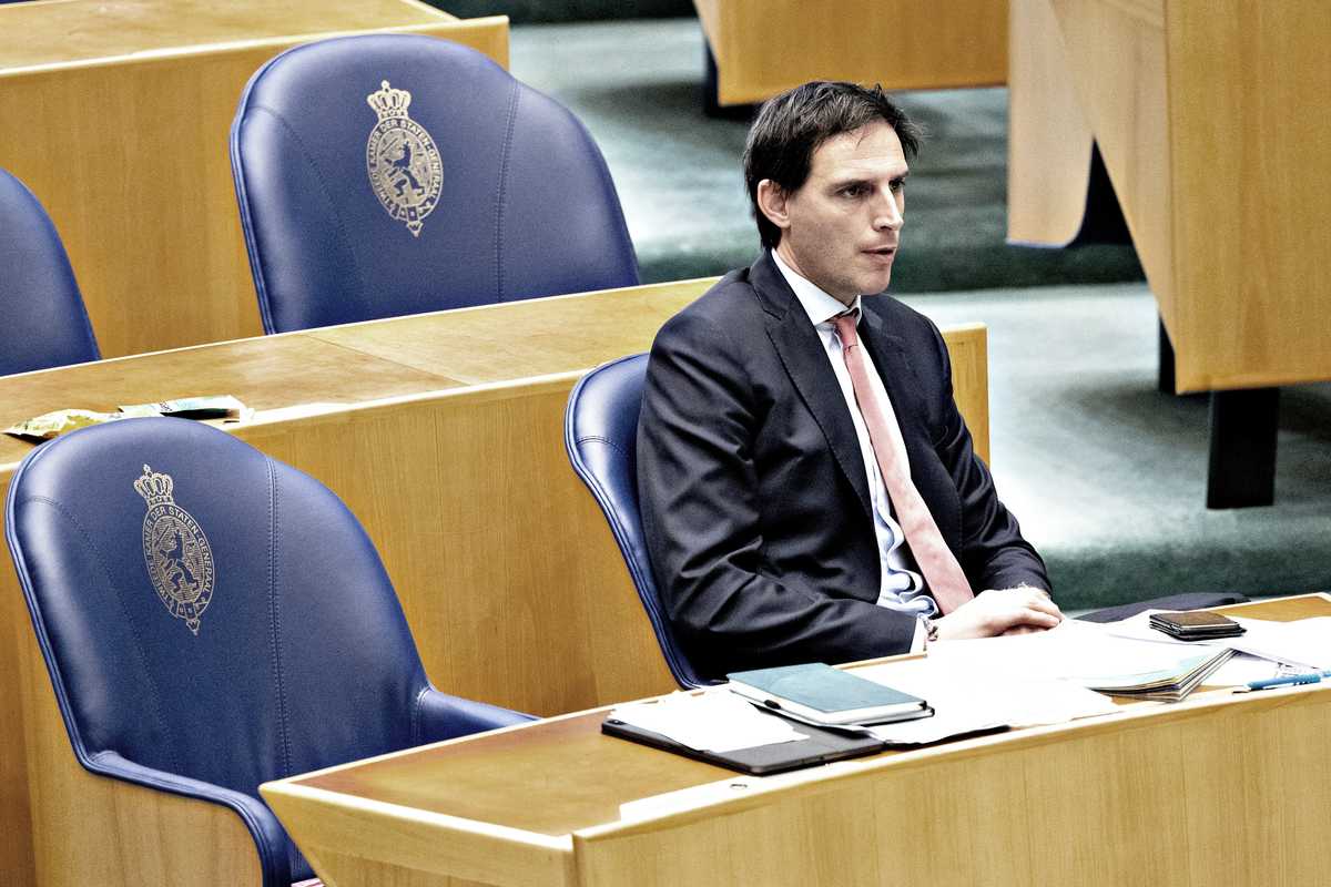 Il Parlamento Ue è in panne. Oggi nuove audizioni per sostituire Timmermans