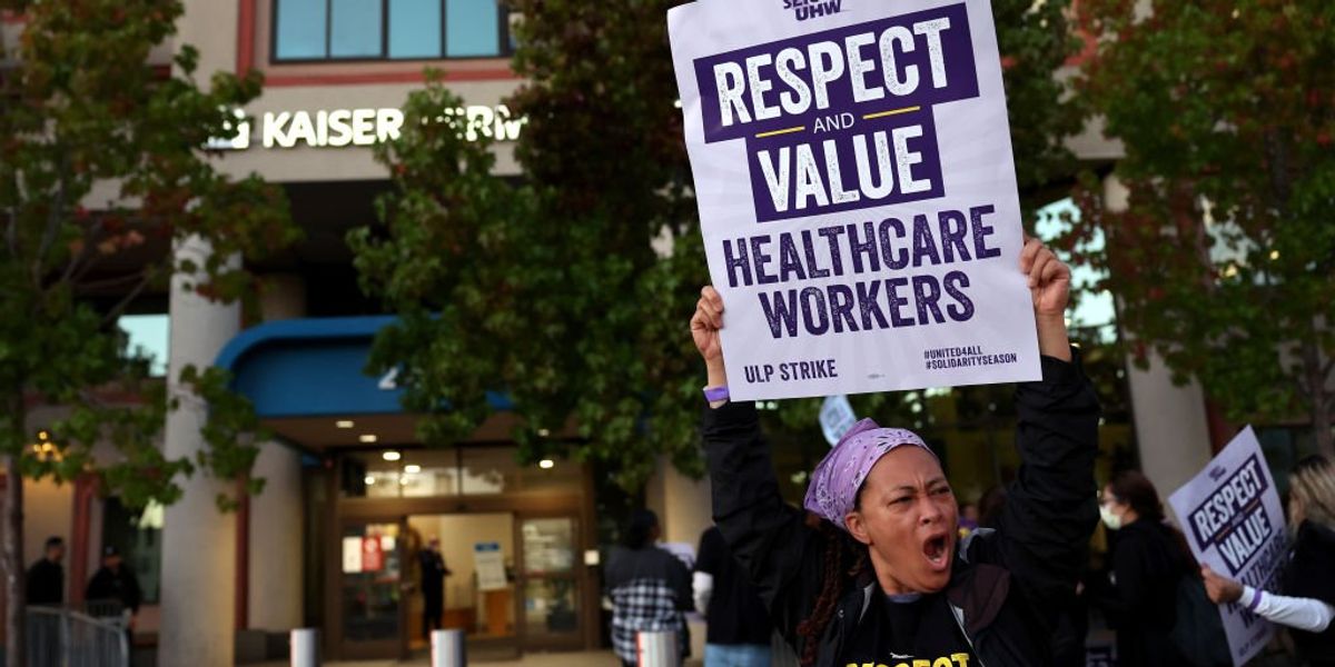 Over 75,000 Kaiser Permanente workers launch largest-ever health care strike