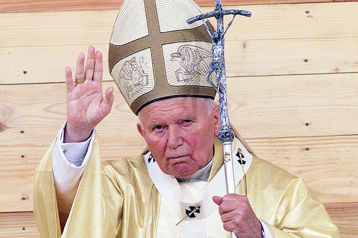 La sfida del Papa allo scienziato degli ultimi