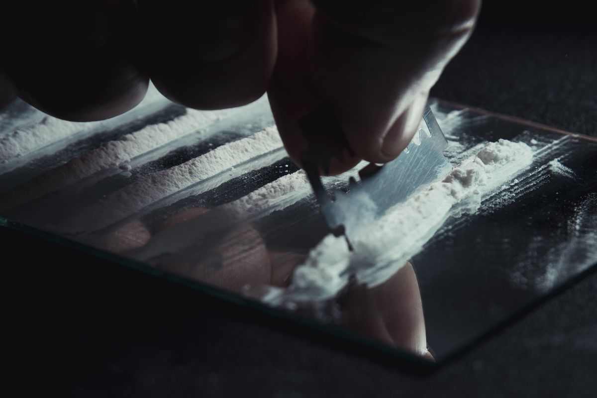 Festini a base di cocaina in Liguria. La confessione di una delle ragazze