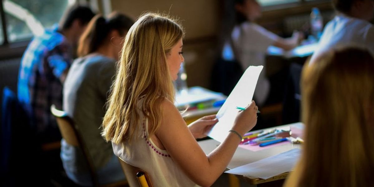 ACT scores hit 30-year low as some universities drop admission testing requirements