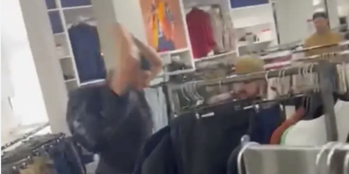 NextImg:Video: Parents chase naked man through JCPenny store after he allegedly tried to touch children