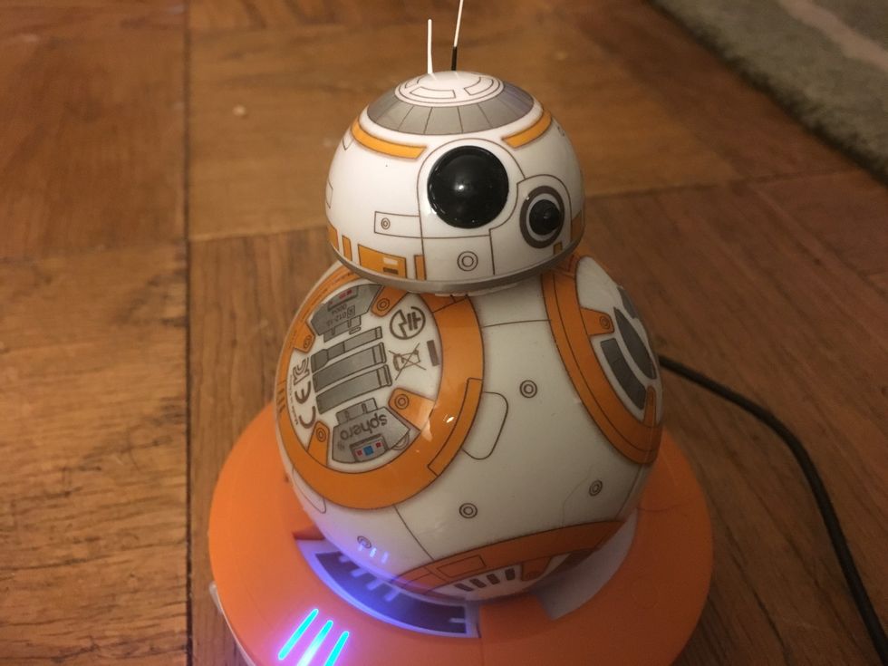 Sphero adds new Star Wars droids, including one from the upcoming