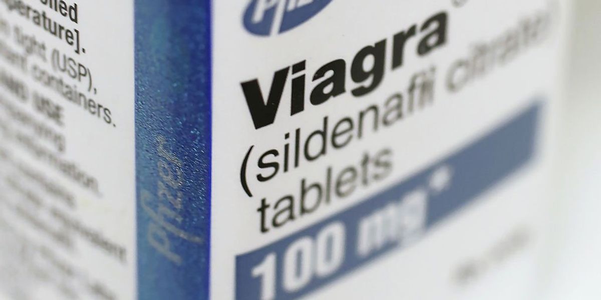 NextImg:Man reportedly goes blind in right eye after taking little blue pill