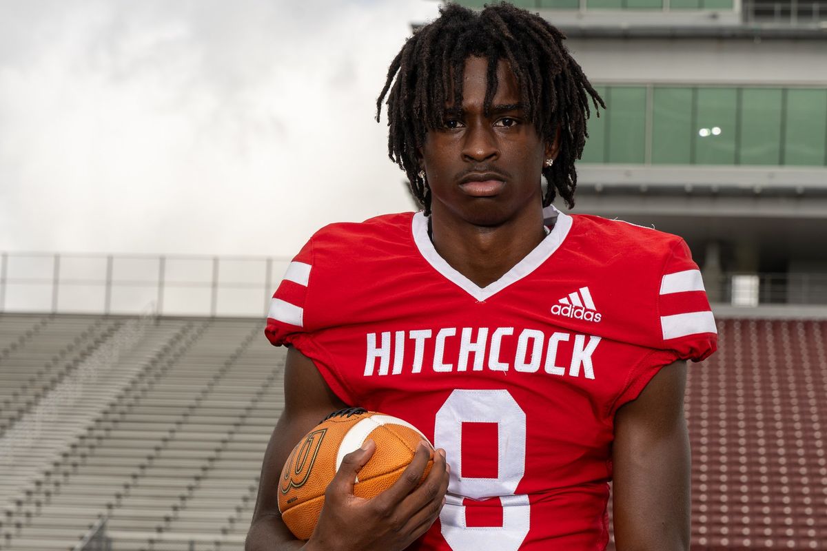 RECRUIT SCOOP: Small-Town Prospect drawing Eyes of Texas, Among Others