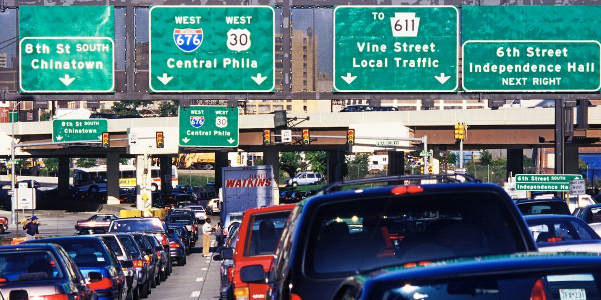 Report saying blacks have longer commutes — about 7 minutes longer per day — than whites in Philly is being mercilessly mocked