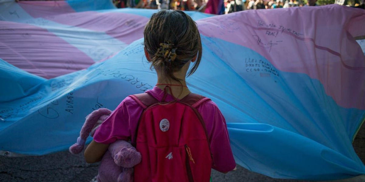 Doctor admits research is ‘severely lacking’ on impacts of cross-sex hormones and puberty blockers, requests grant funding for study: Report