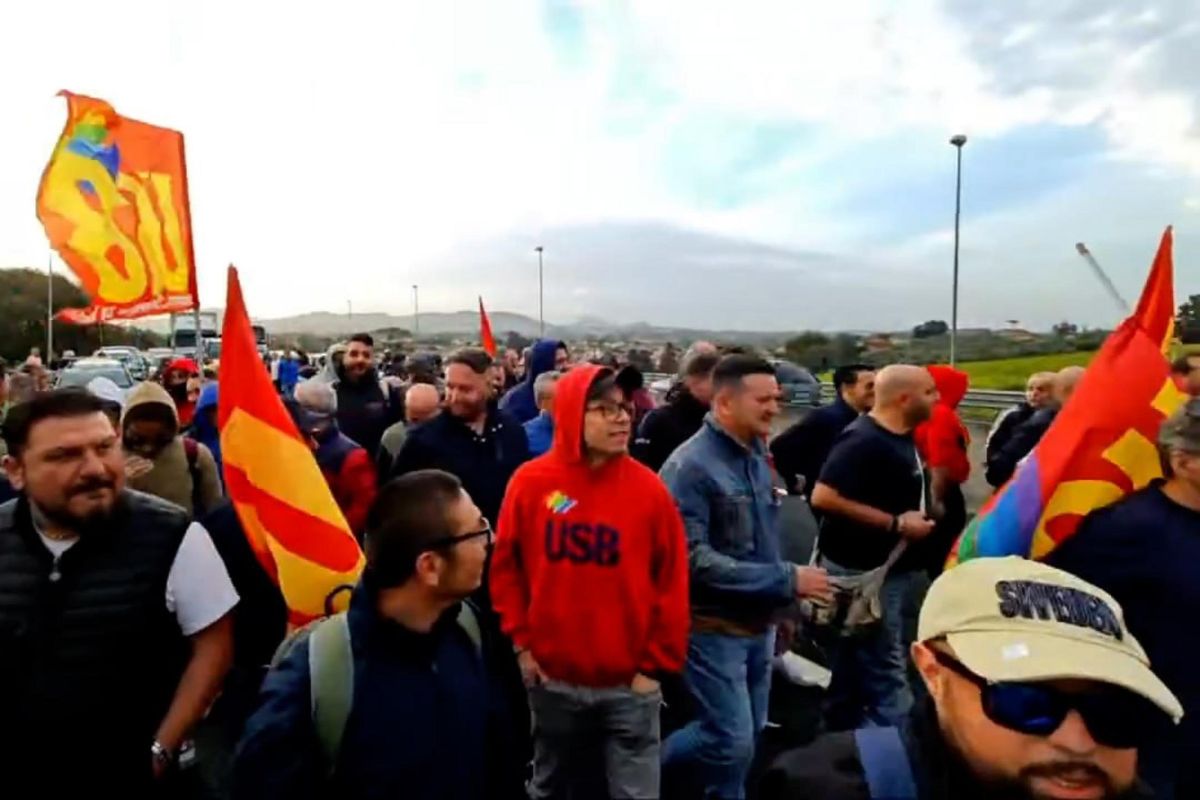 Soluzione lontana per l’Ilva. Passi avanti su Piombino capitale dell’acciaio in Italia