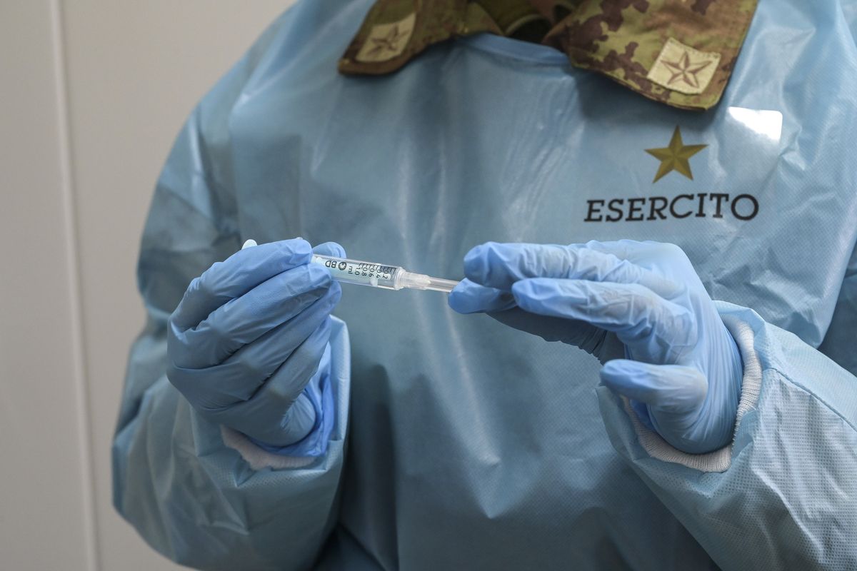 «Soldato morto per il vaccino». La sentenza: nessun colpevole