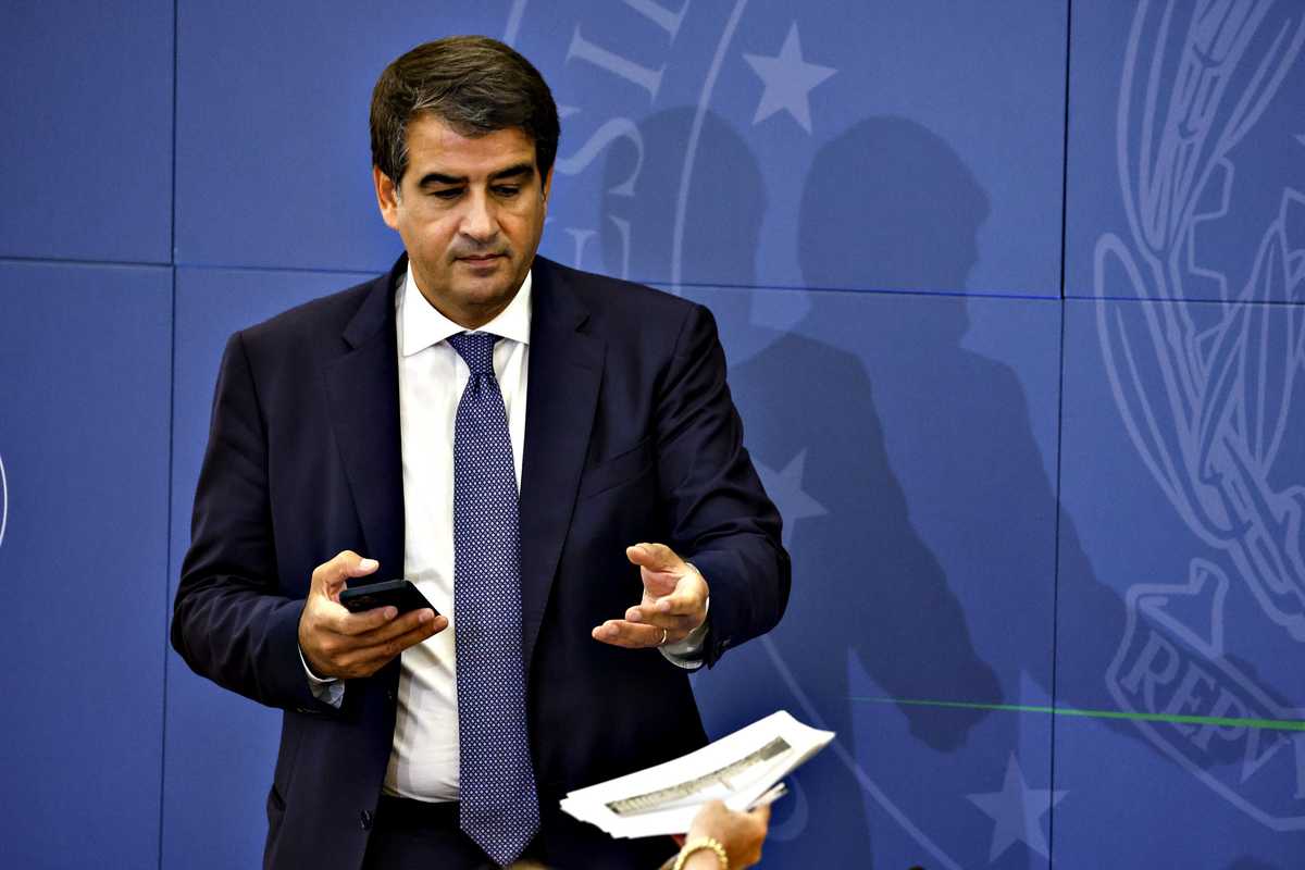 Il dl Energia salta all’ultimo momento. Timori di Fitto per le bacchettate Ue