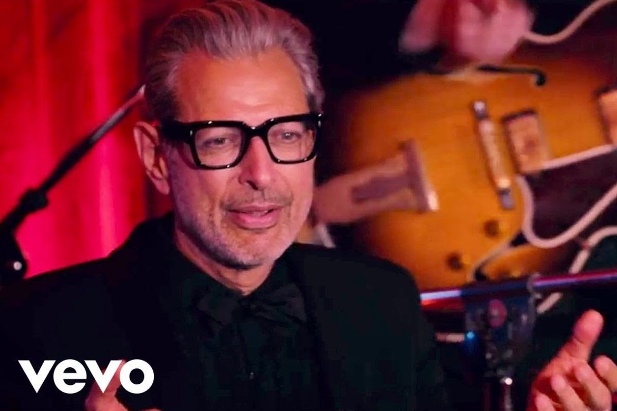 5 Ways Jeff Goldblum Could Have Promoted His Jazz Album Without Getting Canceled