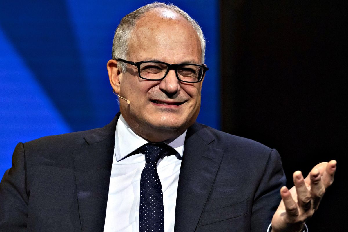 Per combattere il traffico di Roma, Gualtieri rimette tutti in lockdown