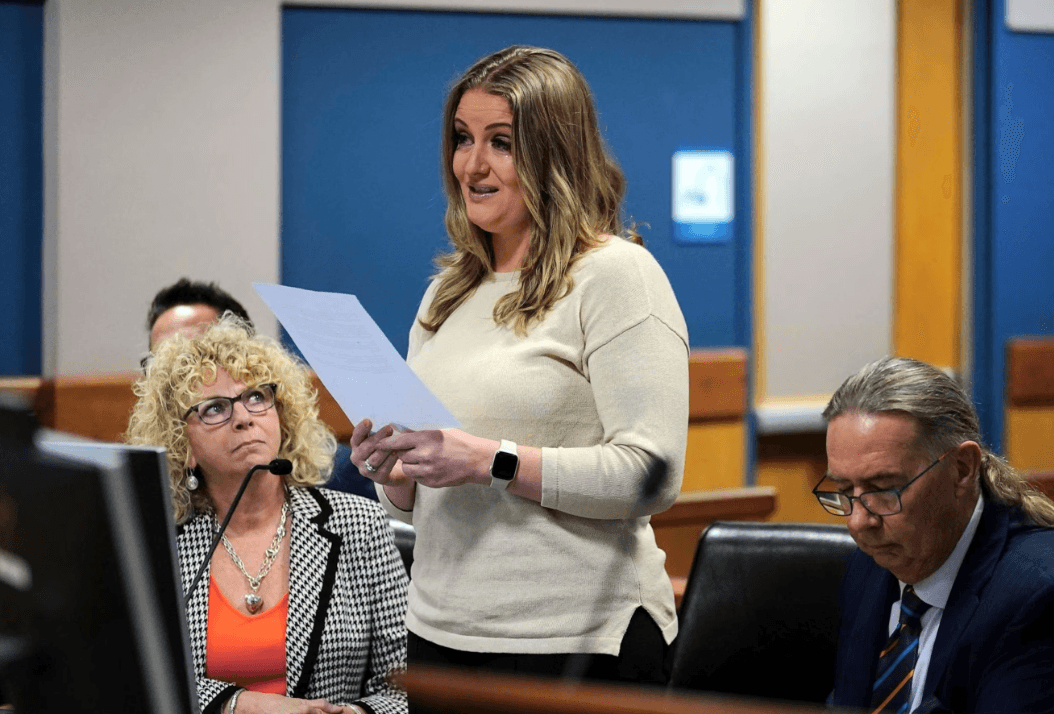 Tearful Jenna Ellis Pleads Guilty, Apologizes, And Dumps Trump (VIDEO)