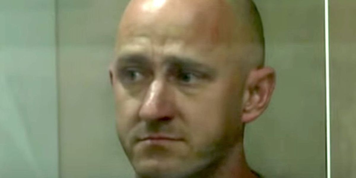 NextImg:Off-duty pilot who tried to crash plane hadn't slept for 40 hours and had ingested psychedelic mushrooms, according to court documents