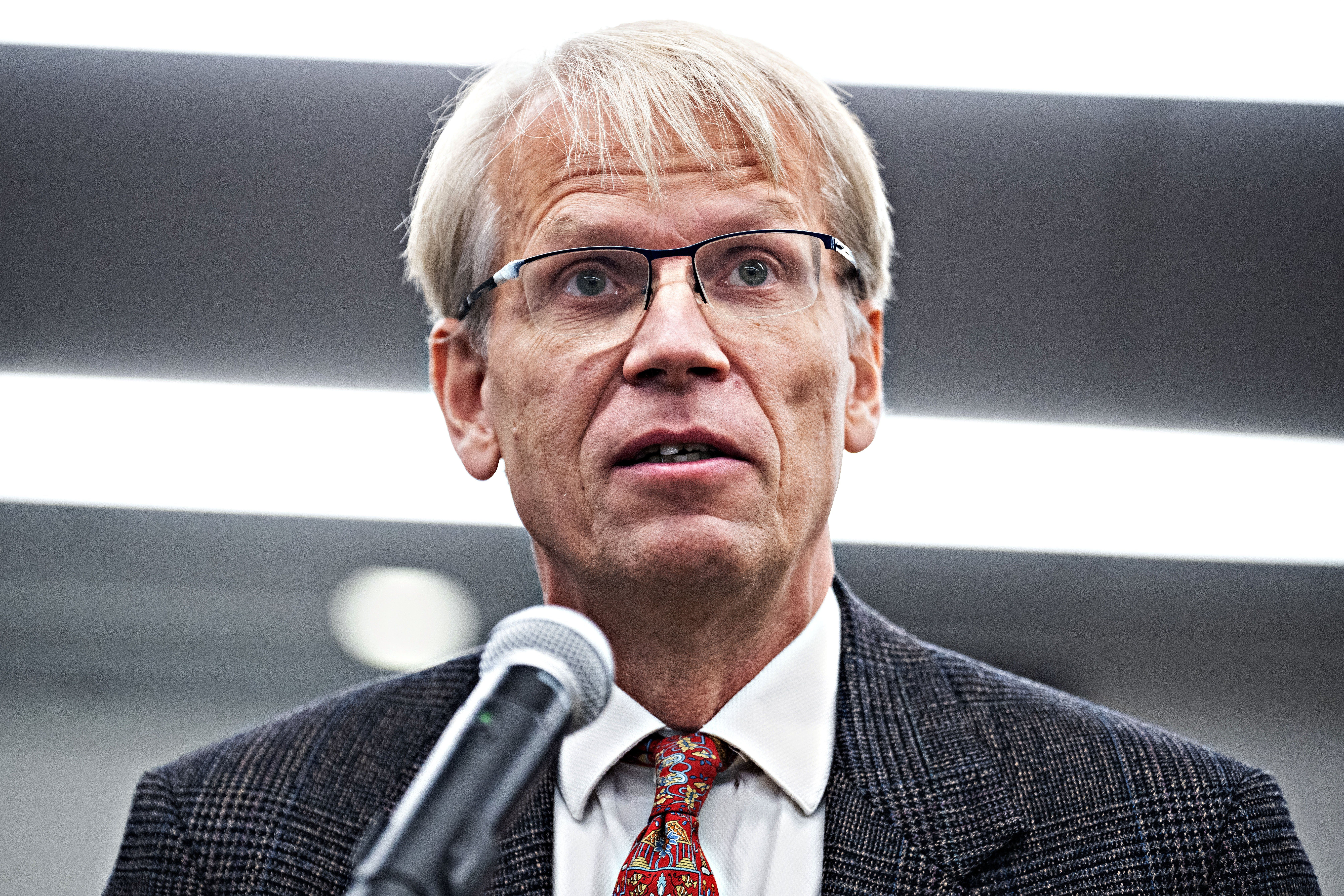 «Bugie su lockdown ed effetti avversi: la pandemia è stata una prova di regime»