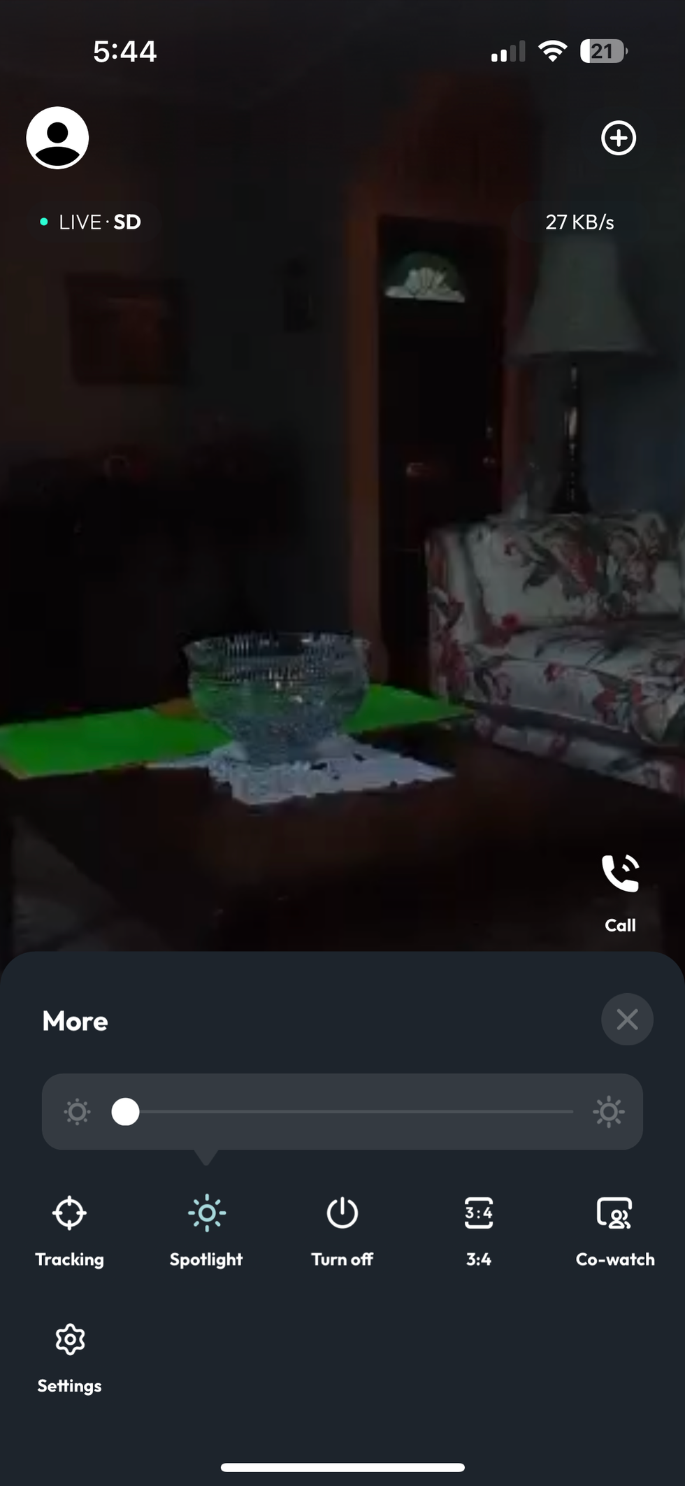 psync app showing live feed at night