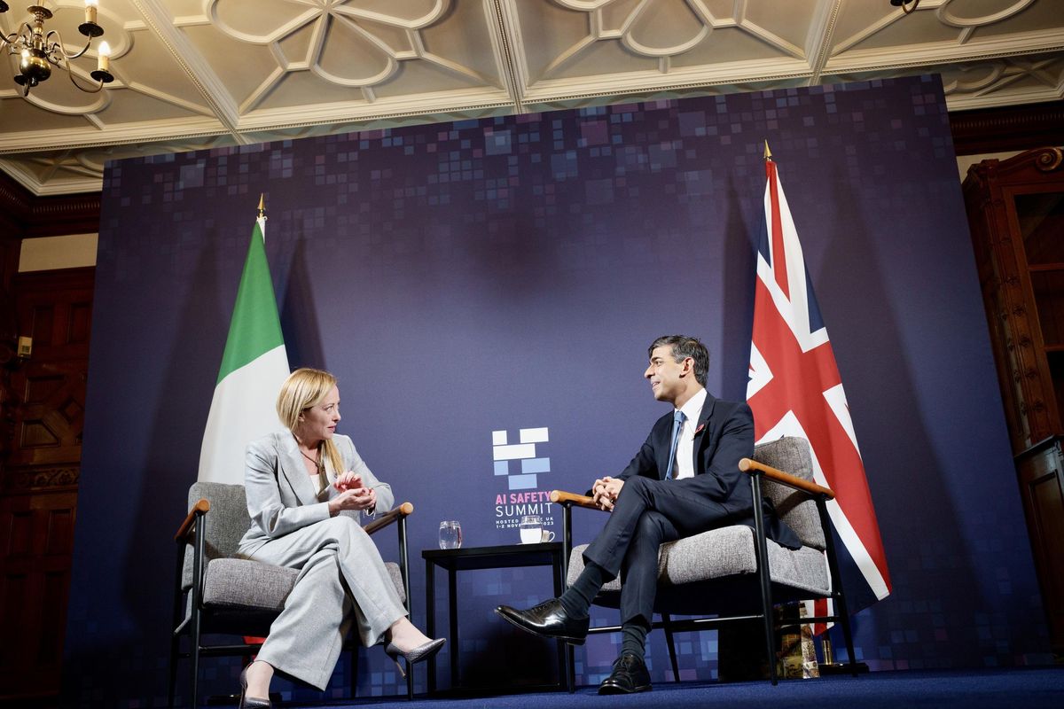 Italia e Gran Bretagna alleati per imbrigliare l’intelligenza artificiale