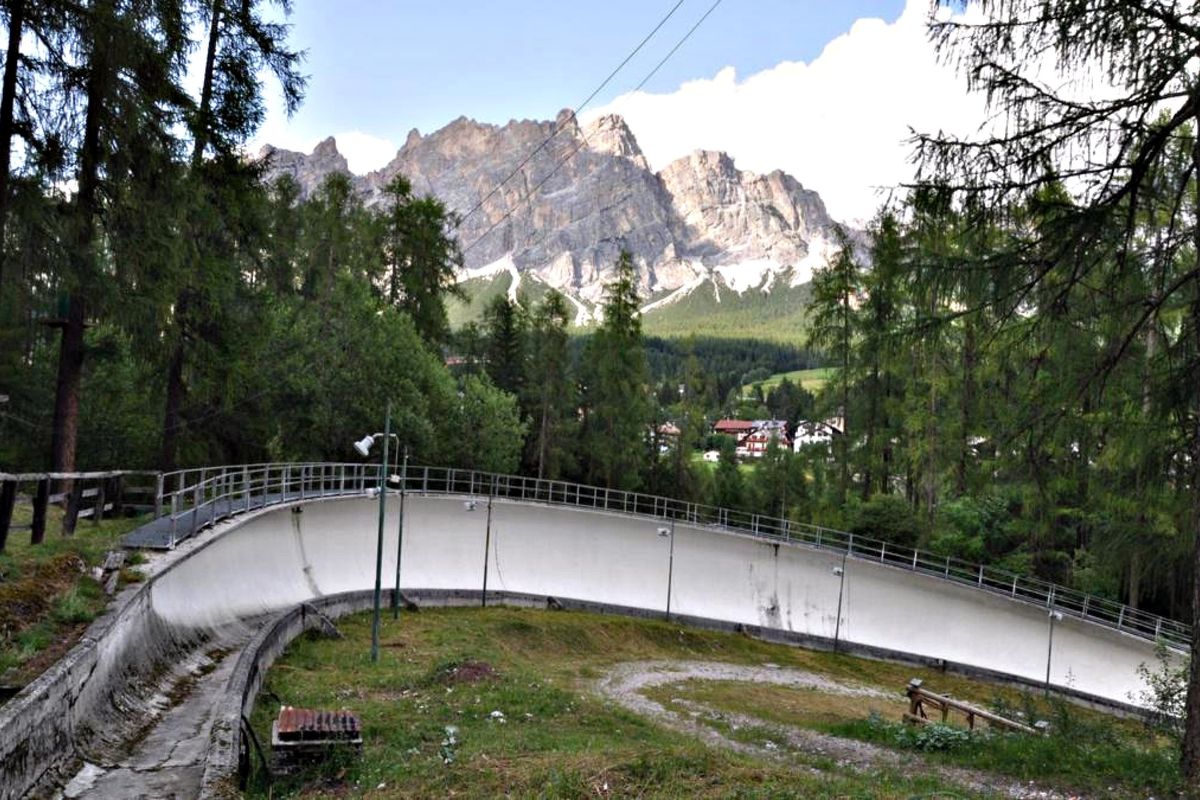 Olimpiadi invernali in Lombardia e Veneto. È gelo sulla scelta delle sedi per le gare