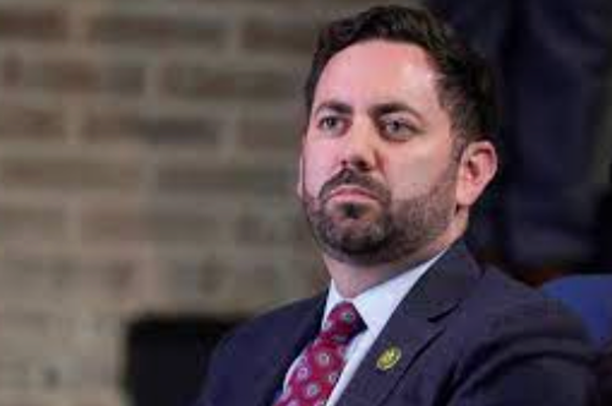 Most Endangered House Republicans Line Up Behind Extremist Speaker