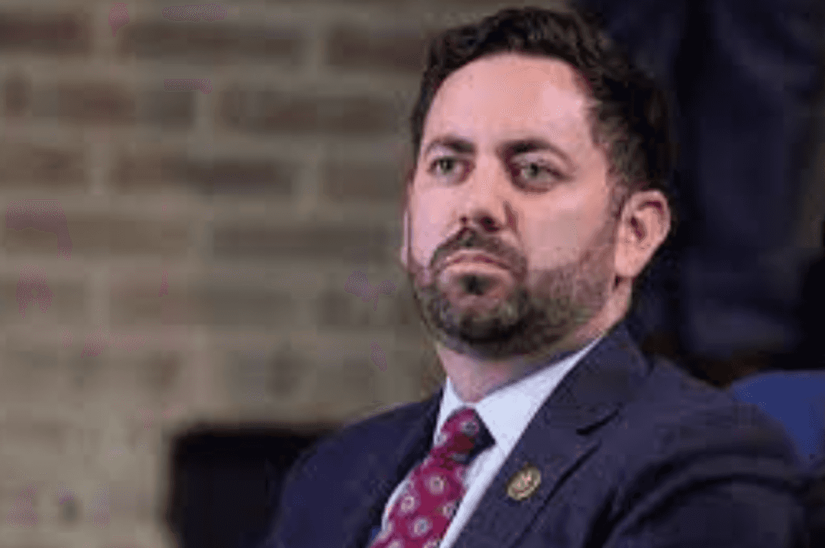 Most Endangered House Republicans Line Up Behind Extremist Speaker
