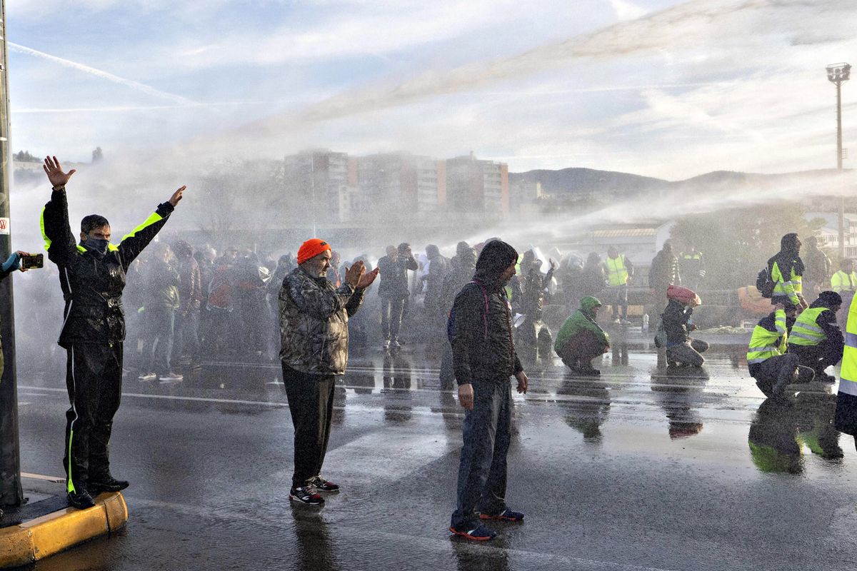 C’è un giudice a Trieste: annullate le sanzioni ai portuali anti green pass