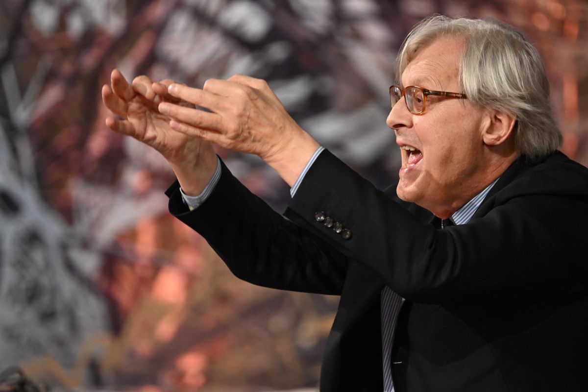 Sgarbi non guiderà la giuria di Miss Italia. E pure Fdi lo silura