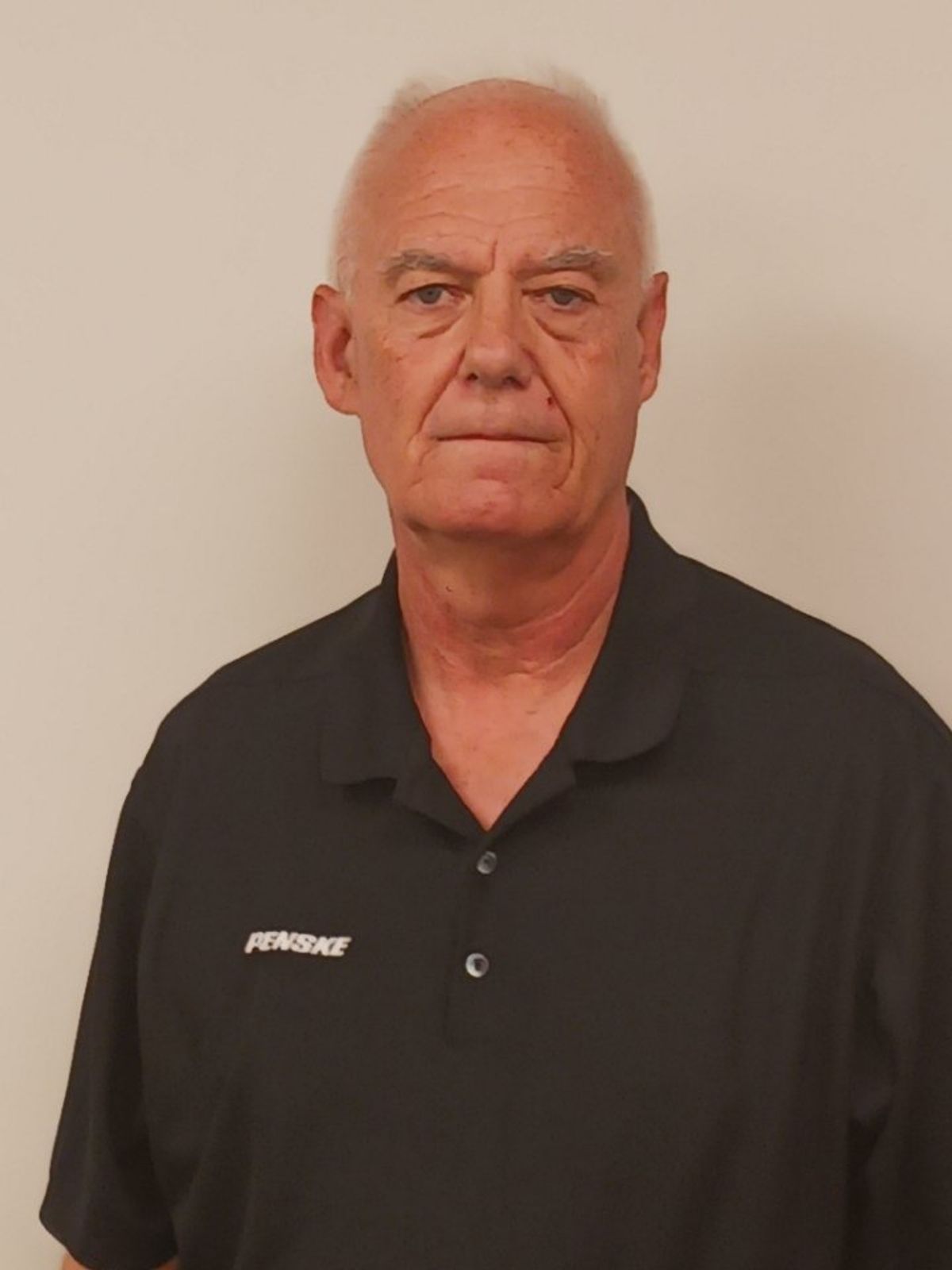 Penske Logistics professional truck driver Tom Warters is one of 36 finalists for the American Trucking Associations (ATA) America’s Road Team.