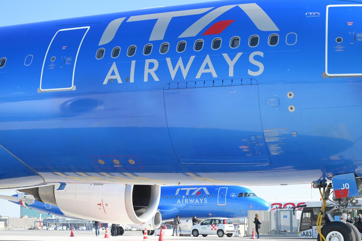 Il paradosso Bruxelles: chiede privatizzazioni, poi ci blocca l’affare Ita