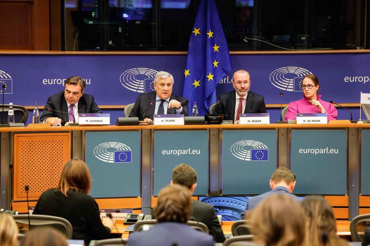 Roma-Parigi-Berlino: «La priorità è isolare i fondamentalisti». E Borrell critica l’Anp
