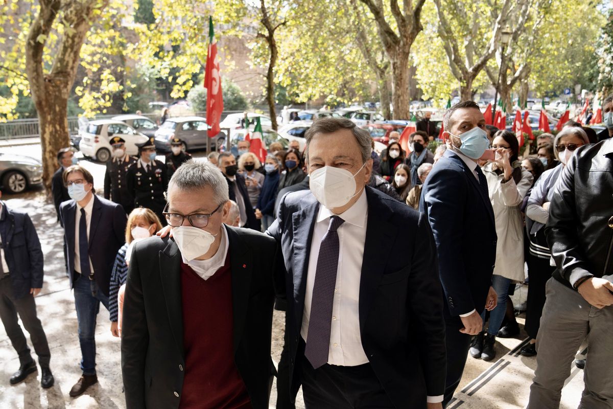 Landini si piegò al green pass. Ora blocca l’Italia per i bonus