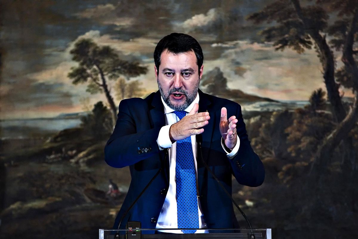 Cgil e Uil si piegano, agitazione dimezzata. E Salvini esulta: «Vince il buon senso»