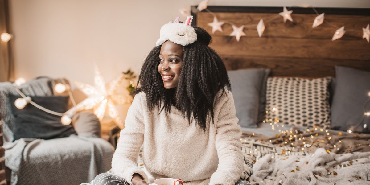 15 Ways To Make Your Home A Cozy Sanctuary This Fall