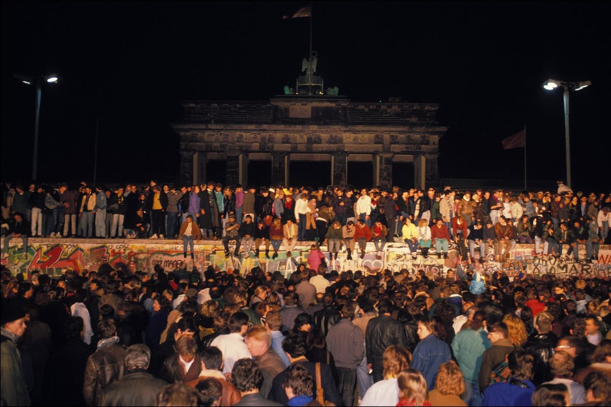 La caduta del muro di Berlino e quel nome che imbarazza la sinistra