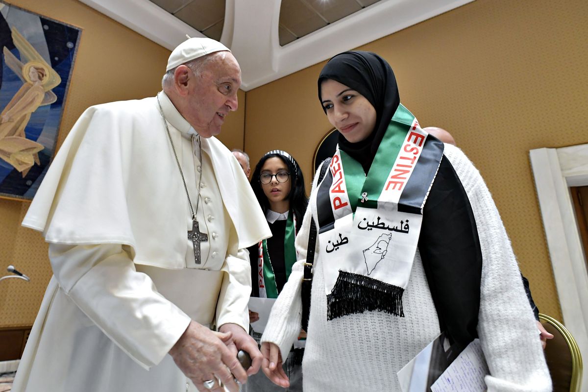 «Genocidio a Gaza», bufera sul Papa