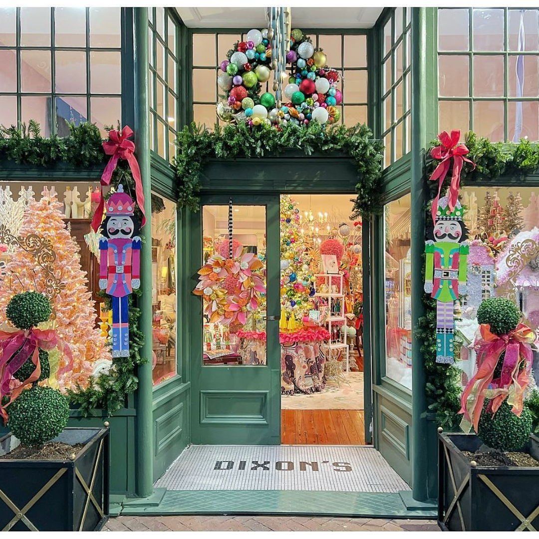 Why Hollywood loves to film Christmas movies in this Mississippi town