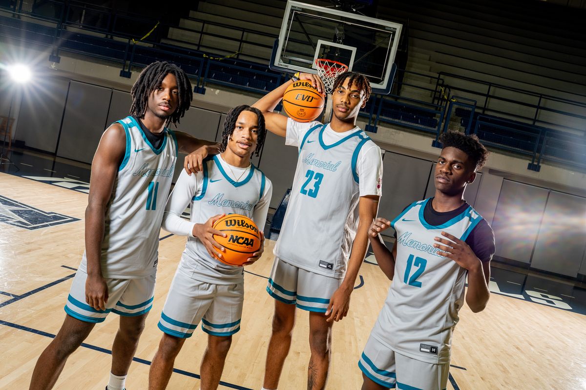 LEADING THE CHARGE: Miller headlines No. 17 Pasadena Memorial