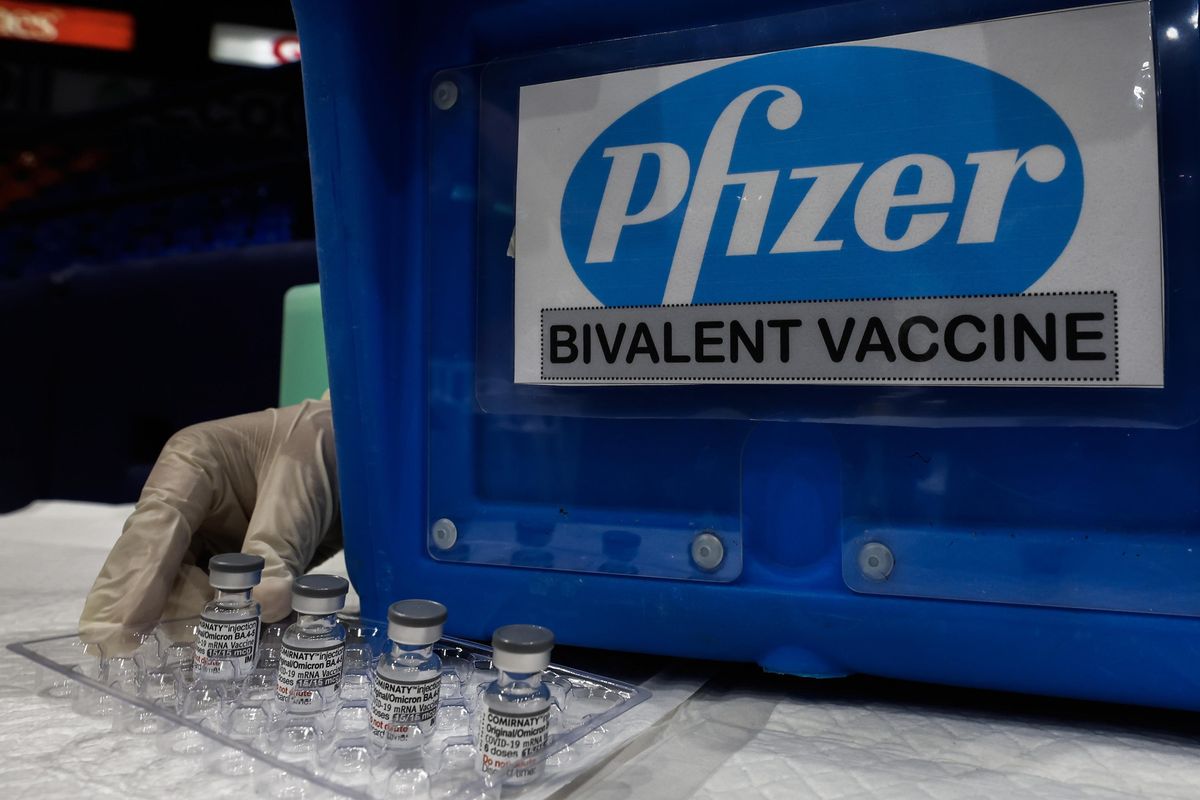 La supplica di Pfizer: «Parliamo del virus...»