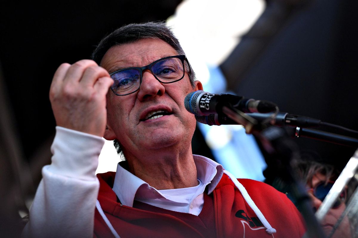 La Cgil si condanna a diventare un partito