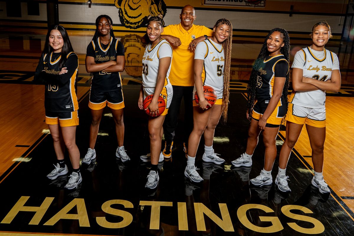 OUT OF HIBERNATION: Winston's presence will power No. 20 Alief Hastings