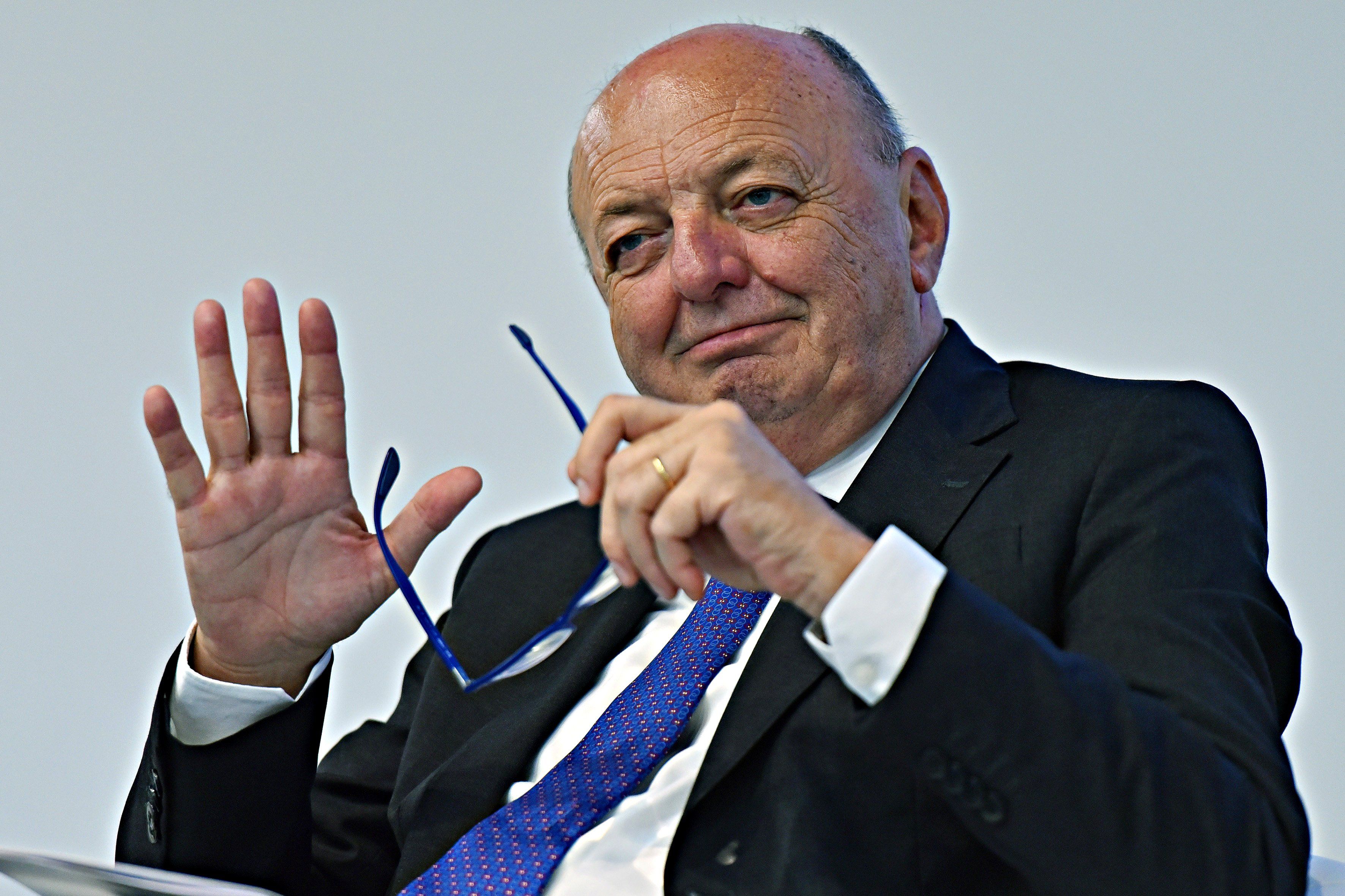 Mercato libero, per fare le aste soltanto sei mesi