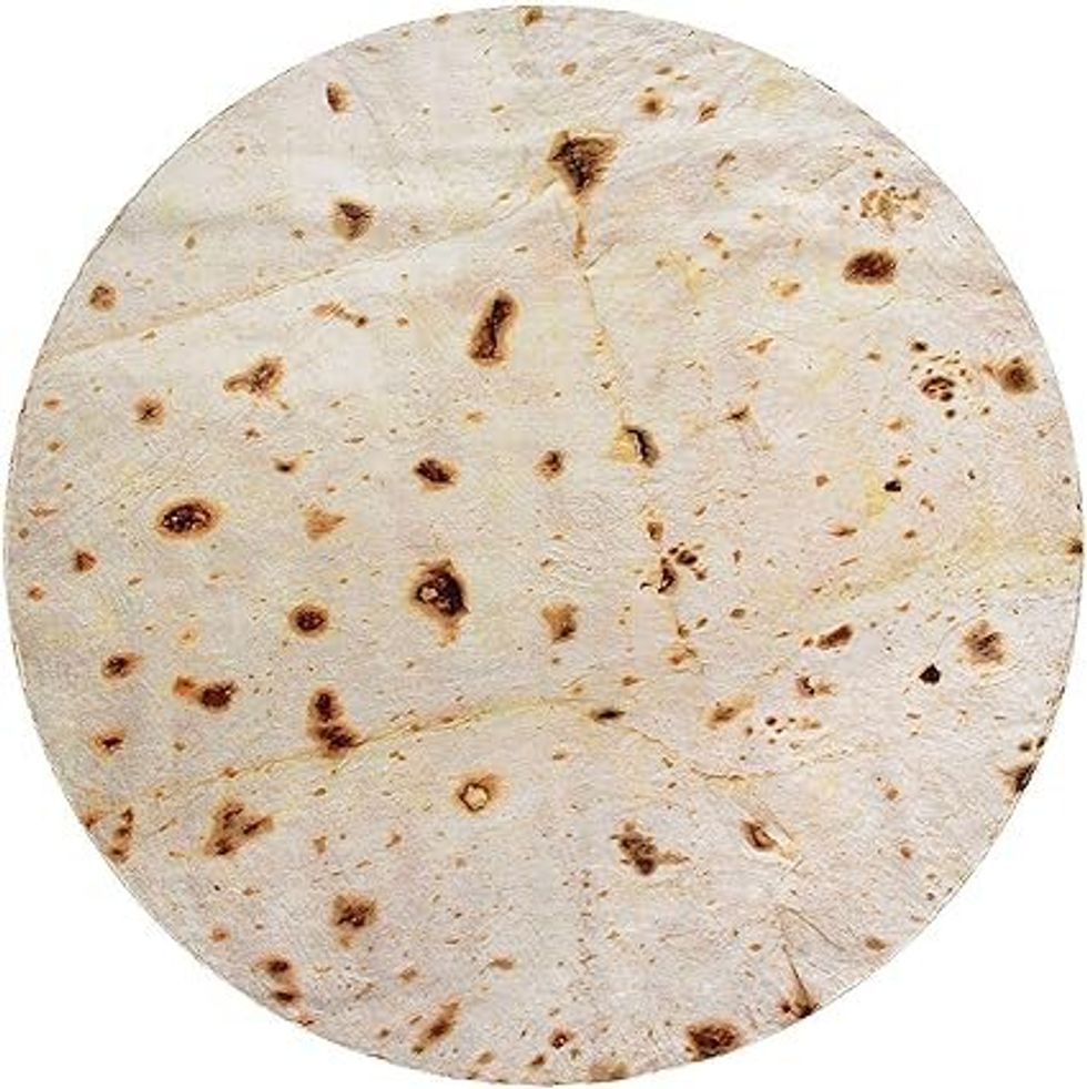 blanket that looks like at tortilla